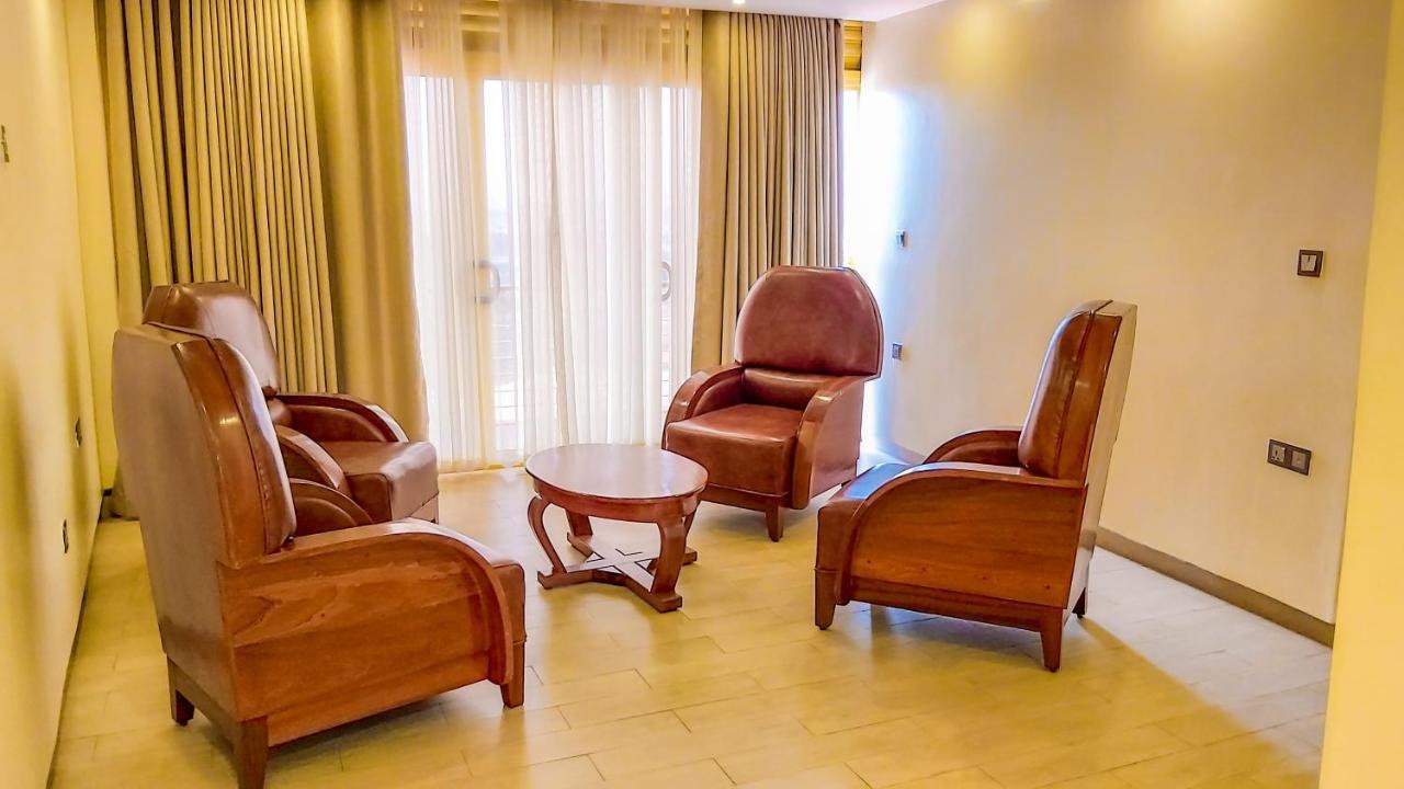 Sainte Famille Hotel Κιγκάλι Εξωτερικό φωτογραφία