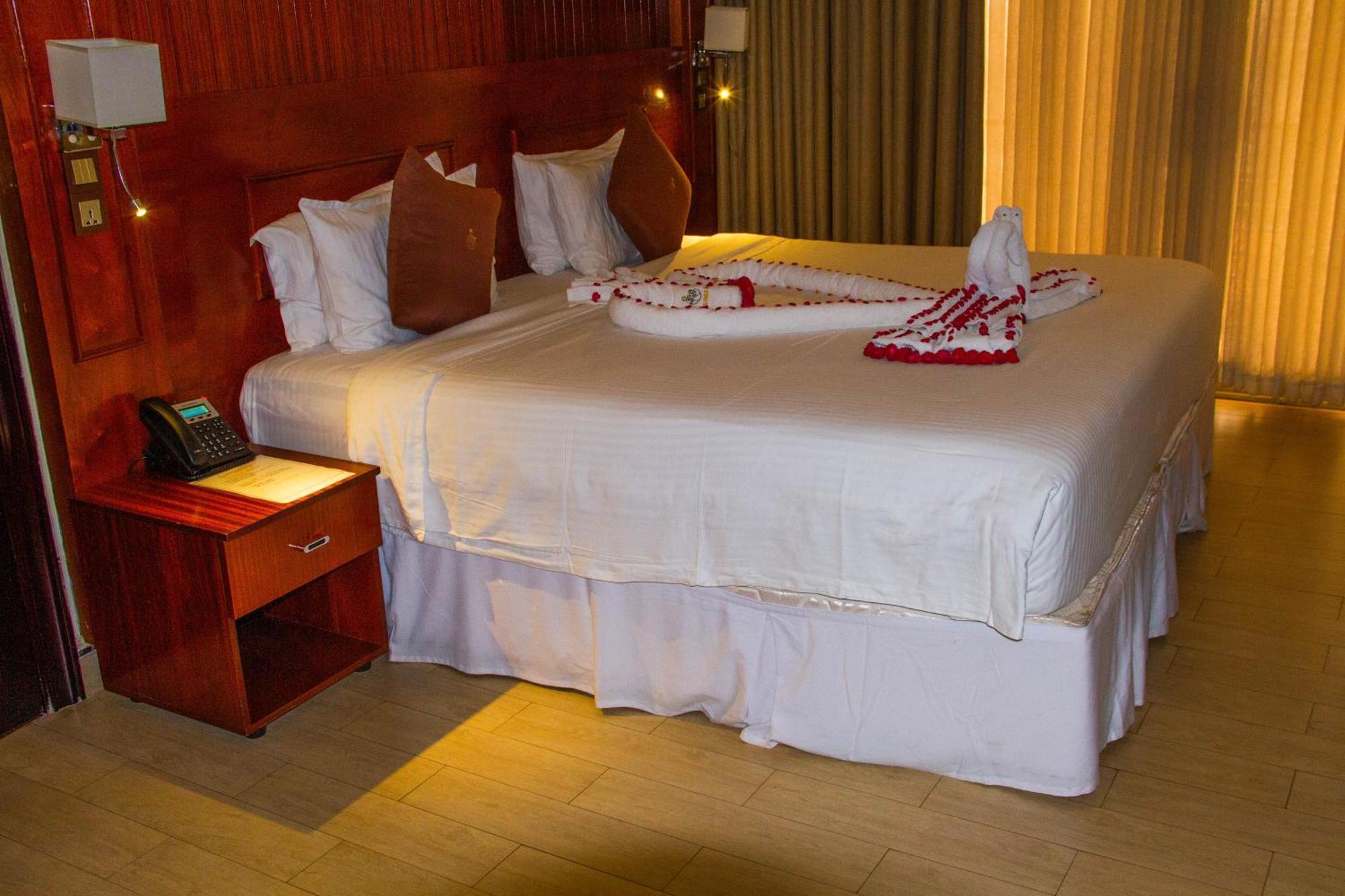 Sainte Famille Hotel Κιγκάλι Εξωτερικό φωτογραφία