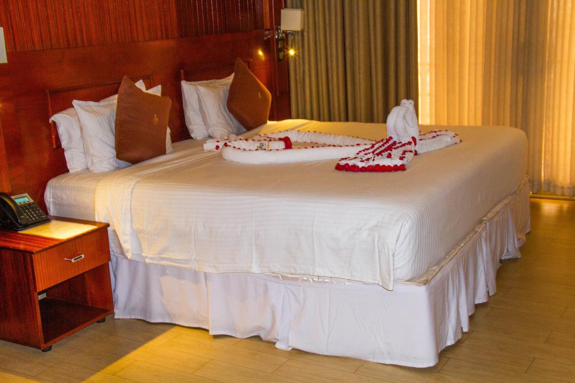 Sainte Famille Hotel Κιγκάλι Εξωτερικό φωτογραφία