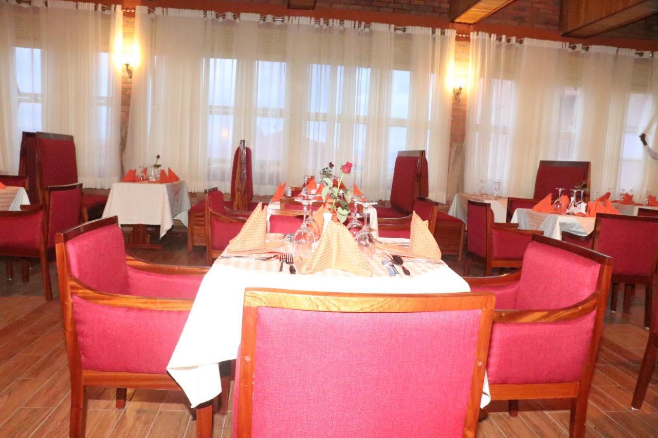Sainte Famille Hotel Κιγκάλι Εξωτερικό φωτογραφία