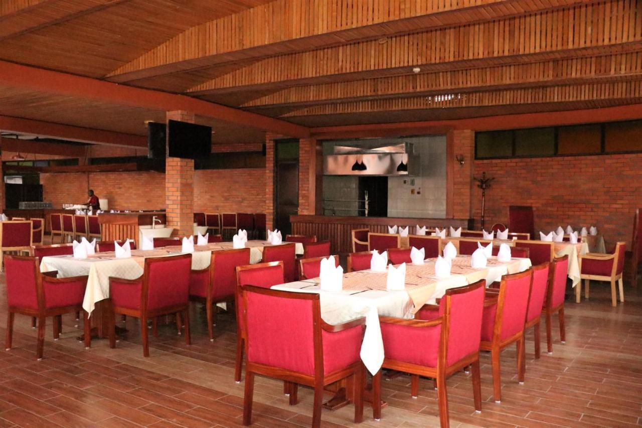 Sainte Famille Hotel Κιγκάλι Εξωτερικό φωτογραφία